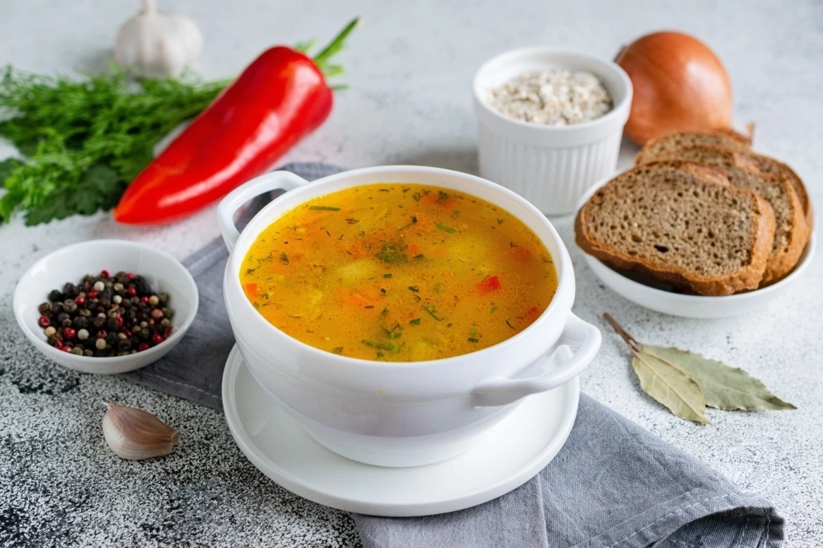 Diéta pri gastroezofageálnej refluxnej chorobe: pravidlá stravovania a týždenné menu s užitočnými receptami