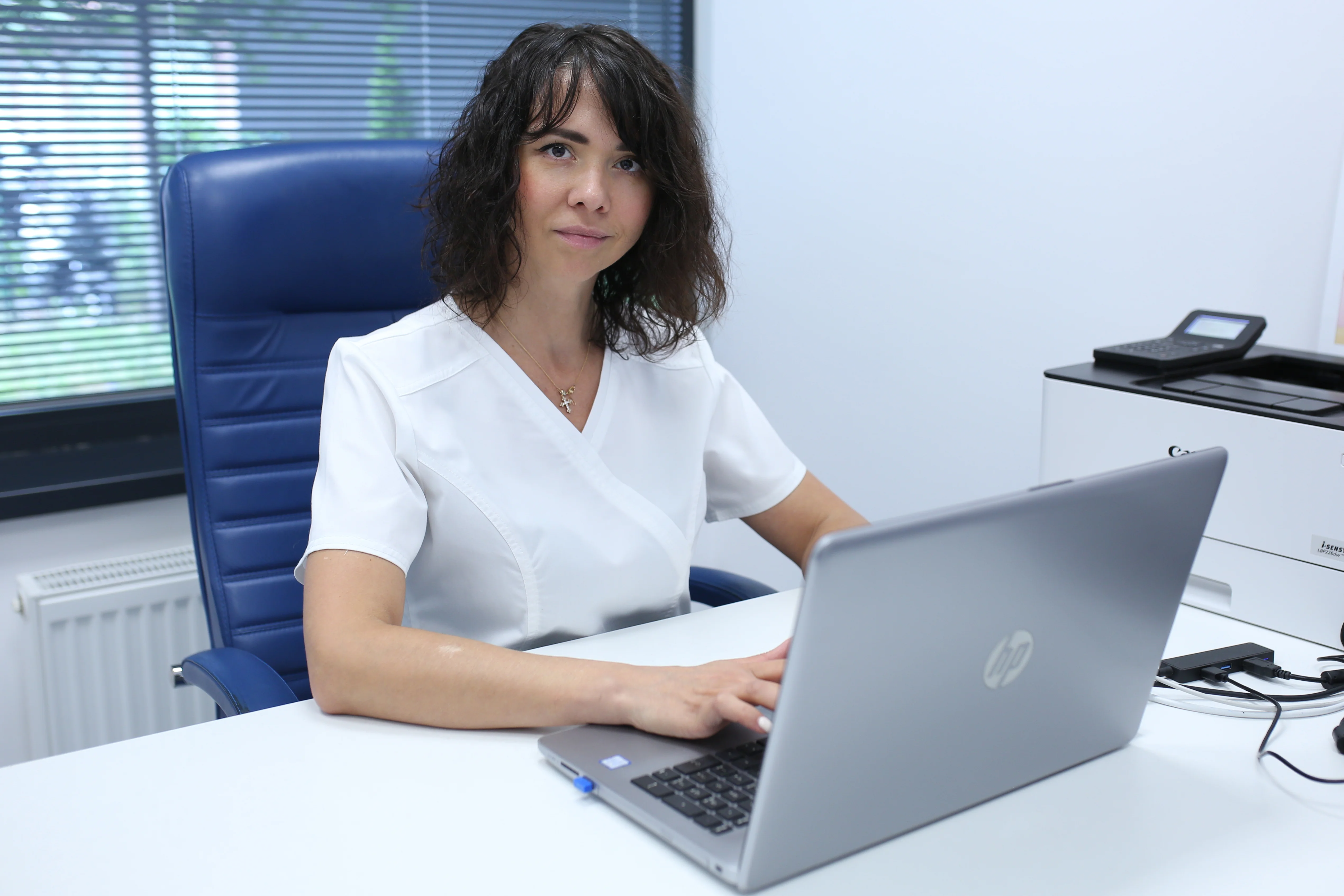 Dermatológovia-trichológovia s 20+ ročnou praxou