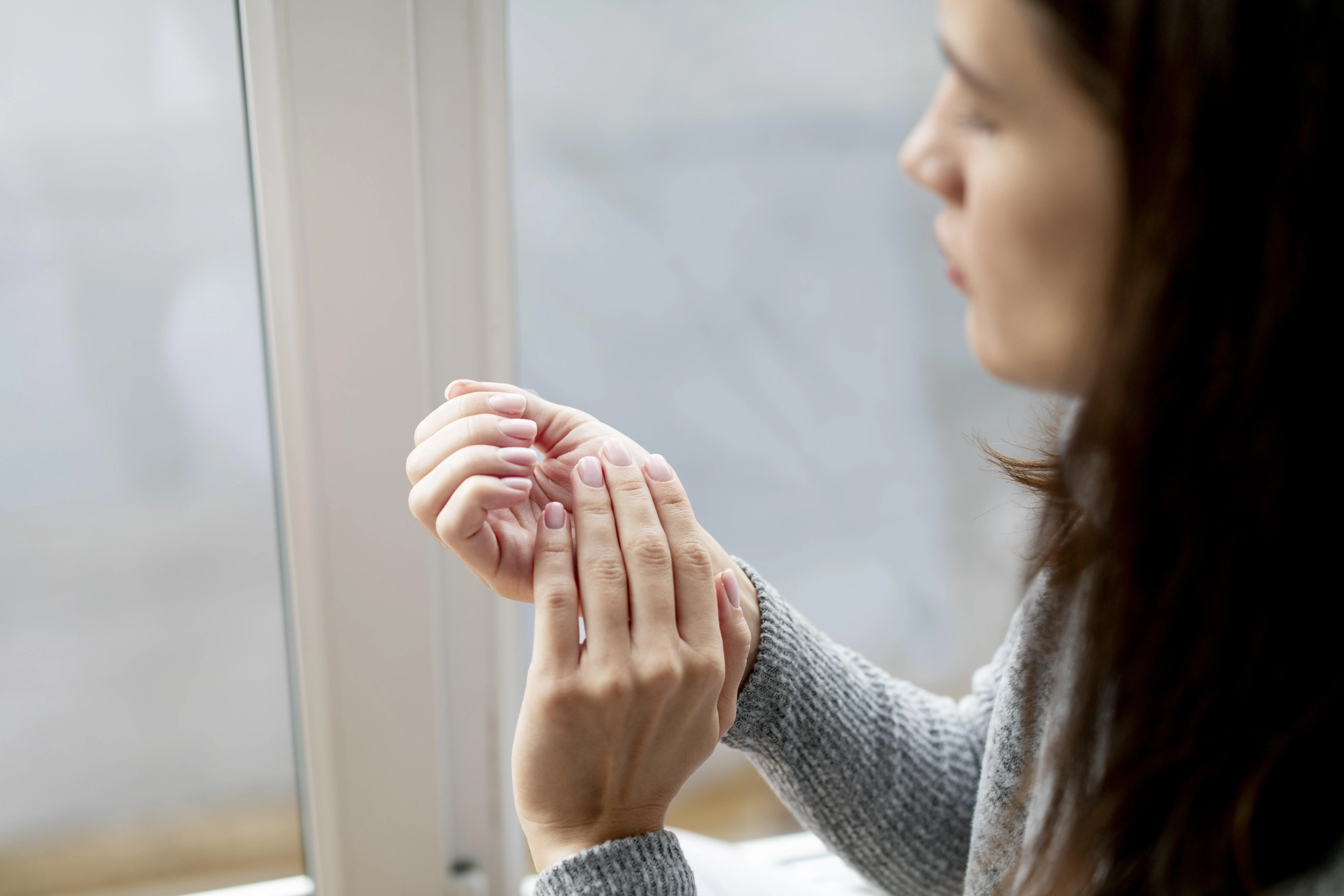 Prečo mám znecitlivené prsty na rukách?