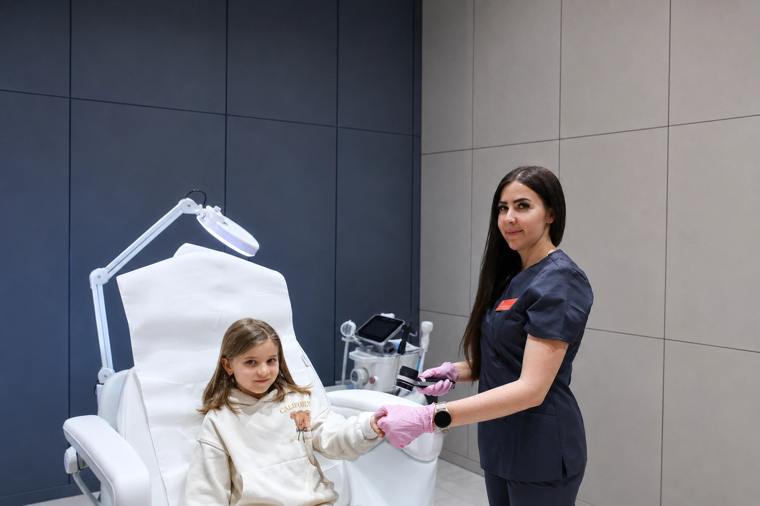 Živé a zdravé zrkadlo nášho tela: Rozhovor o koži, znamienkach a mýtoch s MUDr. Solčániovou