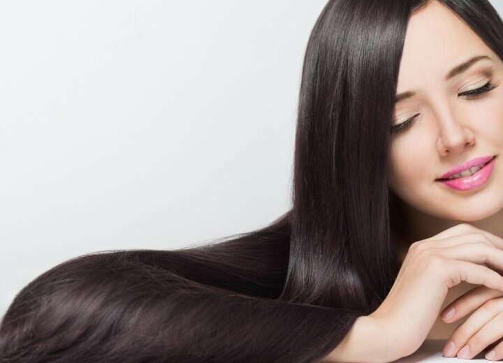 Výhody a nevýhody keratínu na vlasy